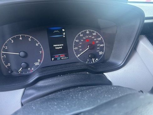 Certified 2023 Toyota Corolla Cross L image 12