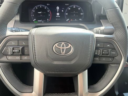 New 2025 Toyota Tacoma Trailhunter image 62