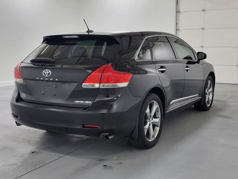 Used 2012 Toyota Venza LE image 9