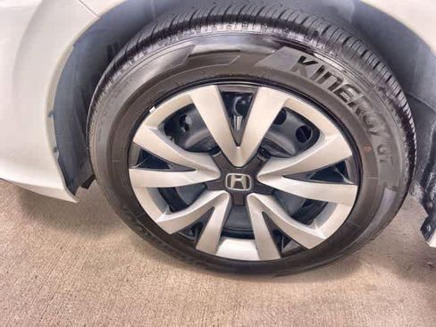 Used 2026 Honda Civic LX image 9