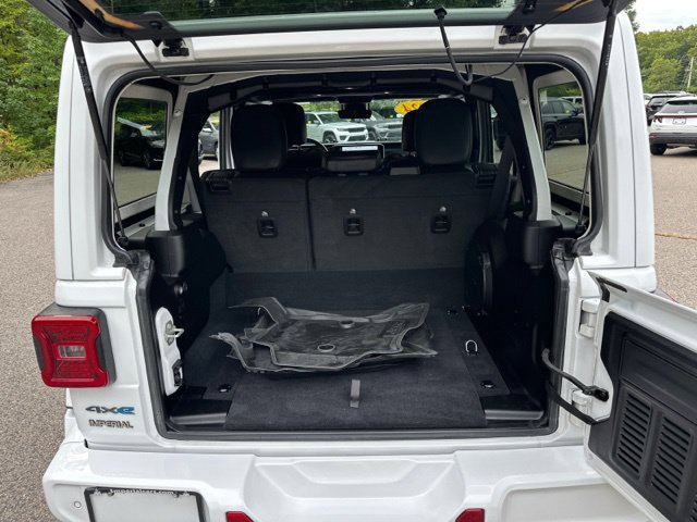 Used 2024 Jeep Wrangler High Altitude AWD/4WD image 13
