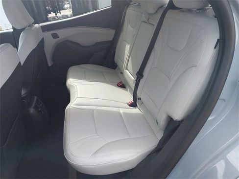 Certified 2025 Ford Mustang Mach-E Premium image 14