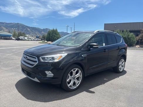 Used 2019 Ford Escape Titanium AWD/4WD image 7