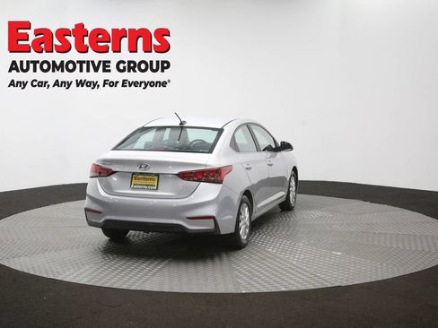 Used 2022 Hyundai Accent SEL FWD image 41