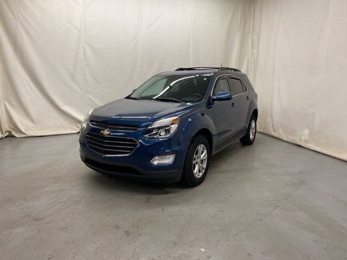 Used 2016 Chevrolet Equinox LT w/ Convenience Package image 2