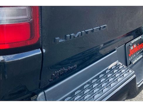 Used 2023 RAM 1500 Limited w/ Night Edition AWD/4WD image 9