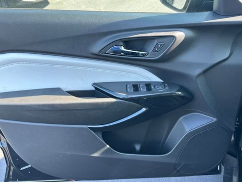 New 2025 Chevrolet Trax LT w/ Driver Confidence Package image 13