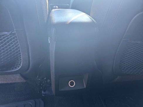 Used 2017 GMC Terrain SLE image 33