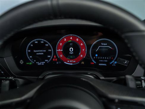 Certified 2026 Porsche 911 Carrera GTS image 23