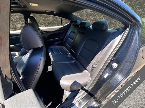 Used 2019 Hyundai Elantra Sport w/ Premium Package 03 FWD image 24