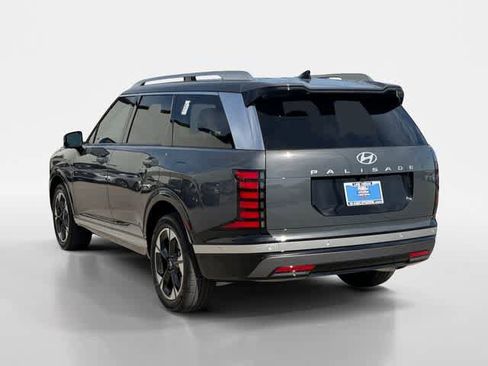New 2026 Hyundai Palisade Limited FWD image 3