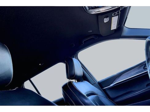 Used 2024 Jeep Grand Cherokee Limited AWD/4WD image 19