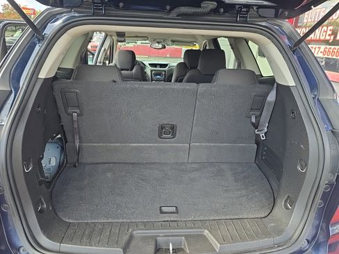 Used 2015 Chevrolet Traverse LT w/ Traveler's Package image 14