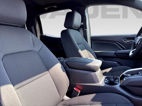 New 2025 Chevrolet Colorado LT w/ Advanced Trailering Package image 11