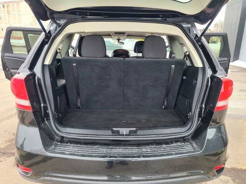 Used 2017 Dodge Journey SXT w/ Comfort/Convenience Group image 23