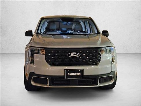 New 2025 Ford Maverick Lariat w/ 4K Tow Package image 5