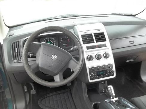 Used 2009 Dodge Journey SE image 12