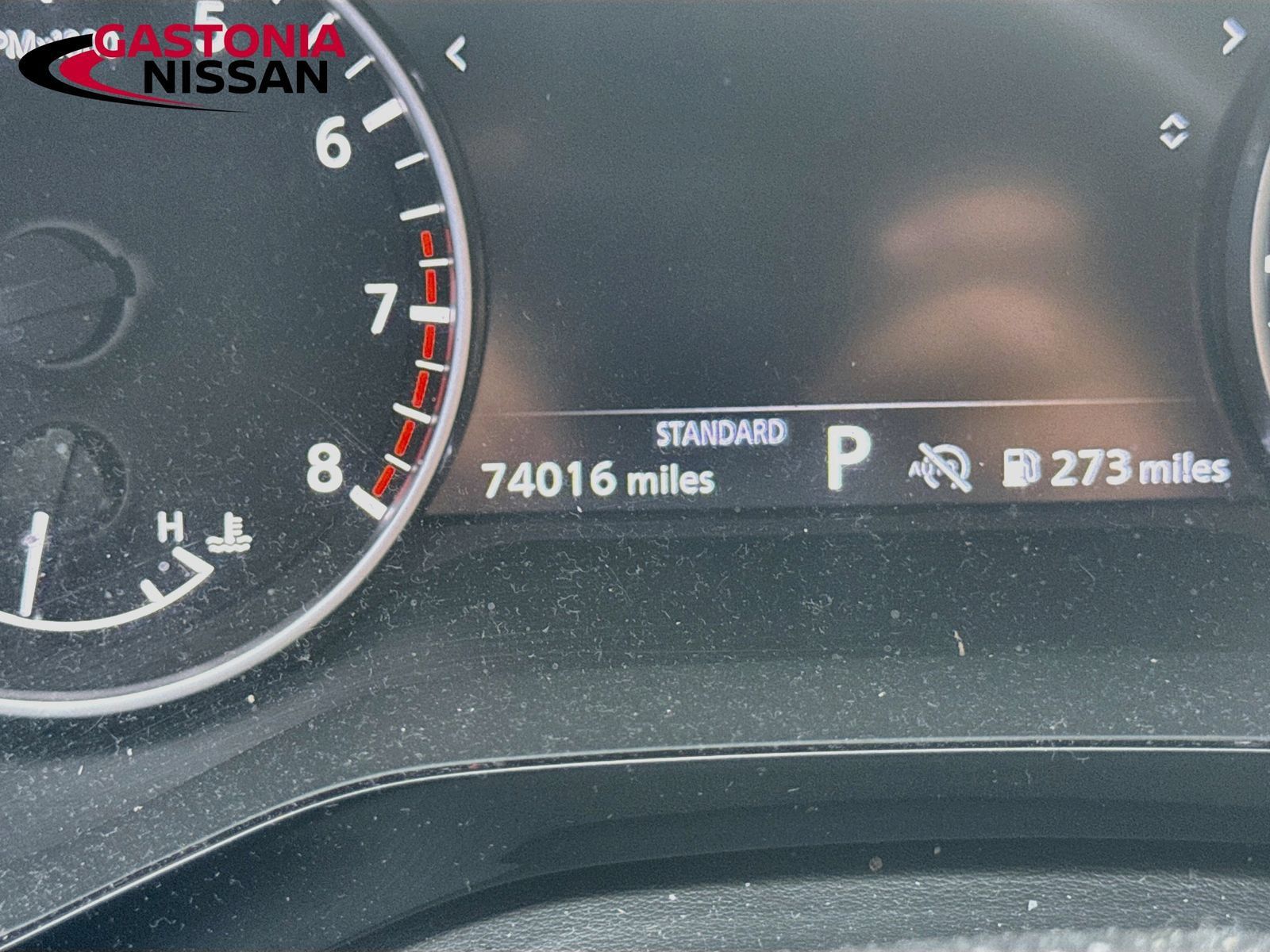 Used 2022 Nissan Pathfinder SL w/ Lighting Package (N92) FWD image 15