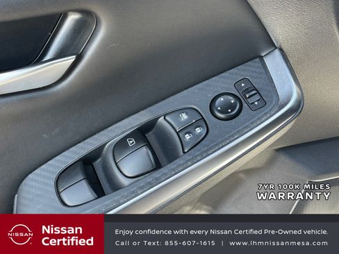 Certified 2024 Nissan Sentra SR FWD image 16