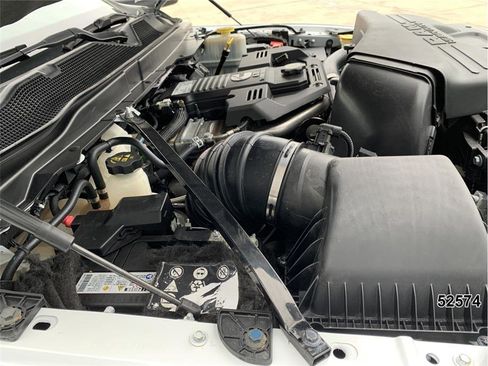 Used 2022 RAM 4500 Tradesman w/ Chrome Appearance Group RWD image 12