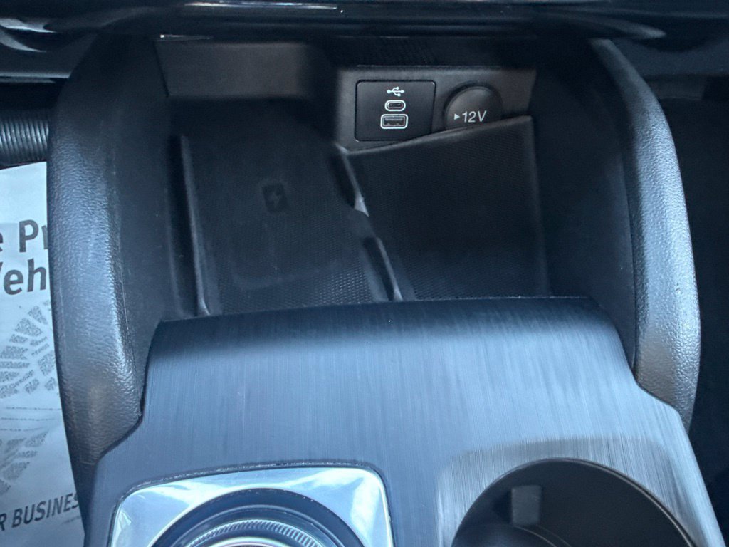 Used 2024 Ford Escape Platinum AWD/4WD image 45