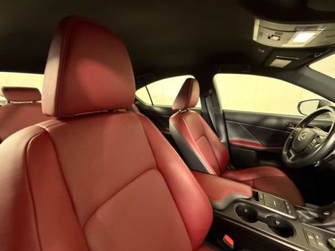 Used 2022 Lexus IS 300 w/ Accessory Package RWD image 34