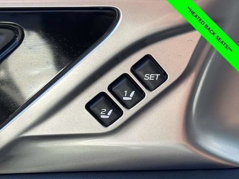 Used 2022 Subaru Outback Touring AWD/4WD image 12