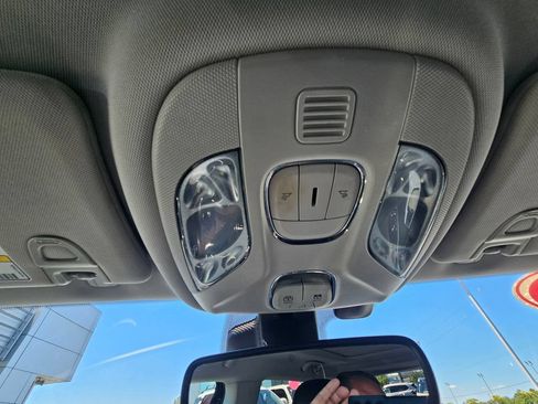 Used 2021 Jeep Compass Latitude w/ Sun and Sound Group AWD/4WD image 26