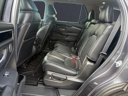 Certified 2025 Honda Pilot EX-L image 13