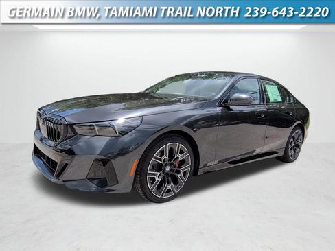 New 2027 BMW 530i RWD image 1