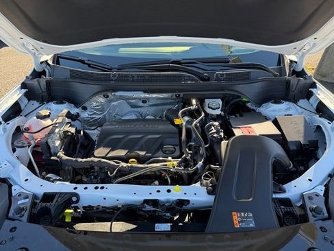 New 2026 Chevrolet Trax ACTIV w/ Sunroof Package image 37