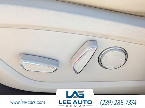 Used 2019 Lincoln MKC Select w/ Select Plus Package image 18