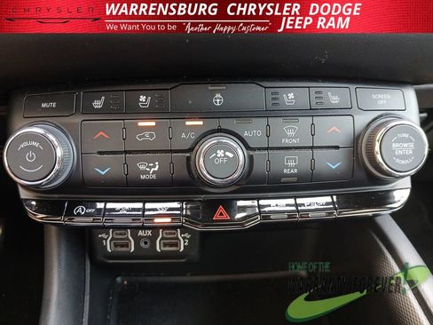 Used 2024 Dodge Durango GT AWD/4WD image 23