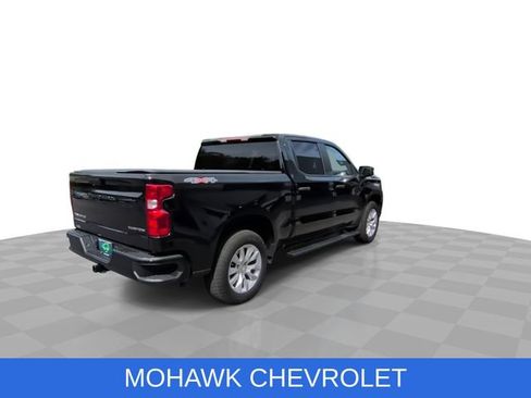 Used 2025 Chevrolet Silverado 1500 Custom AWD/4WD image 9