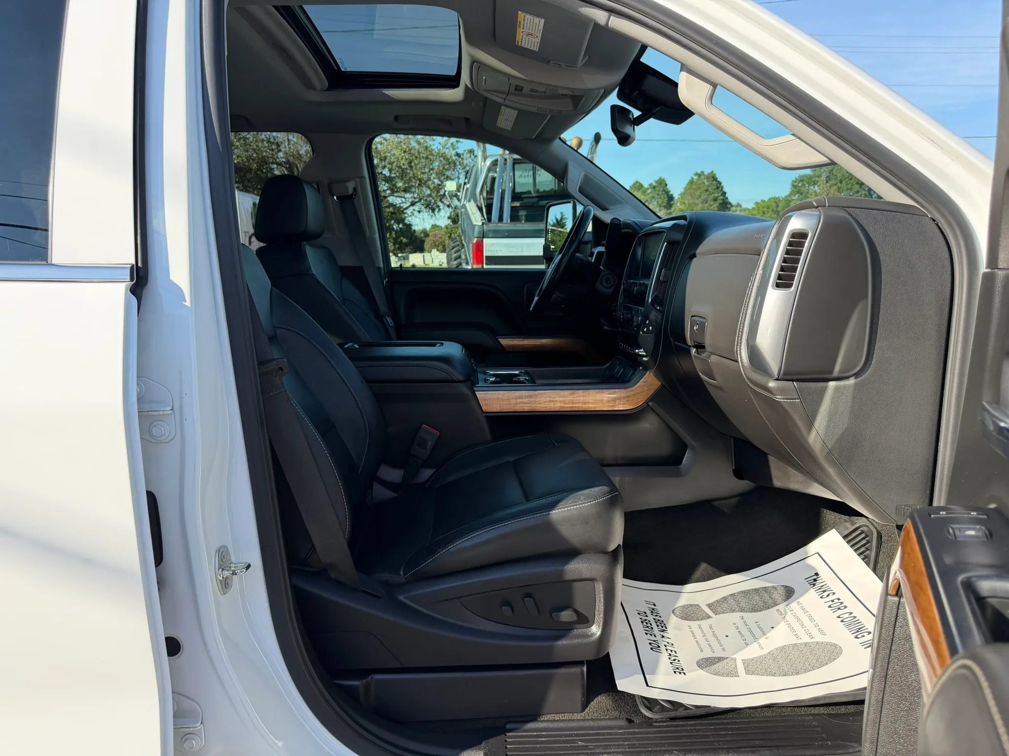 Used 2017 Chevrolet Silverado 3500 LTZ w/ Duramax Plus Package AWD/4WD image 37