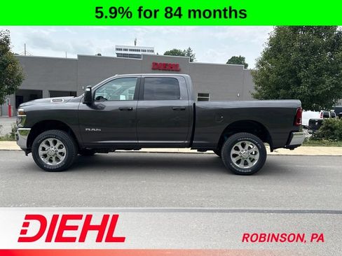 New 2026 RAM 2500 Big Horn AWD/4WD image 4