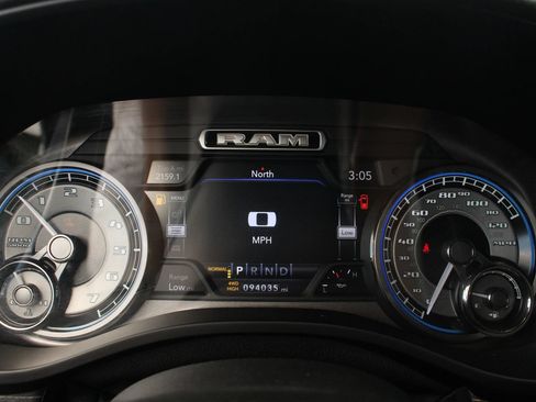 Used 2019 RAM 1500 Limited AWD/4WD image 32