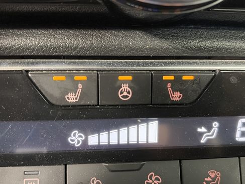 Certified 2024 Nissan Sentra SV w/ All-Weather Package FWD image 24