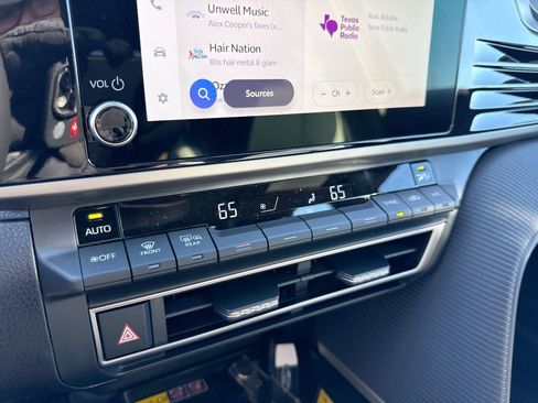 Certified 2026 Toyota Camry SE image 16