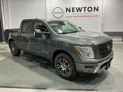 Used 2022 Nissan Titan SV w/ SV Convenience Package
