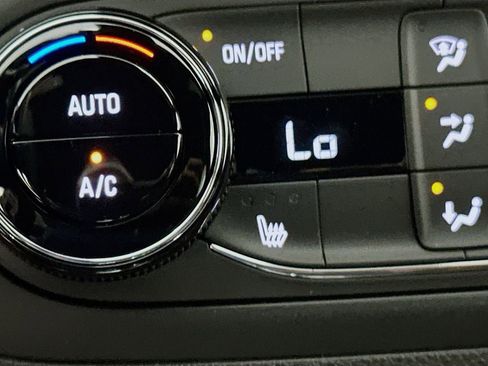 New 2026 Buick Envista Sport Touring w/ Convenience I Package FWD image 23