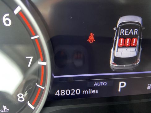 Used 2023 Nissan Rogue SV image 13