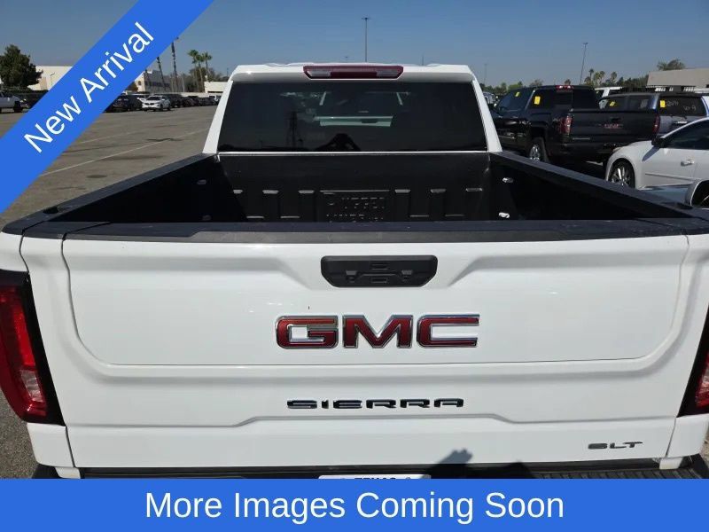 Used 2025 GMC Sierra 1500 SLT RWD image 4