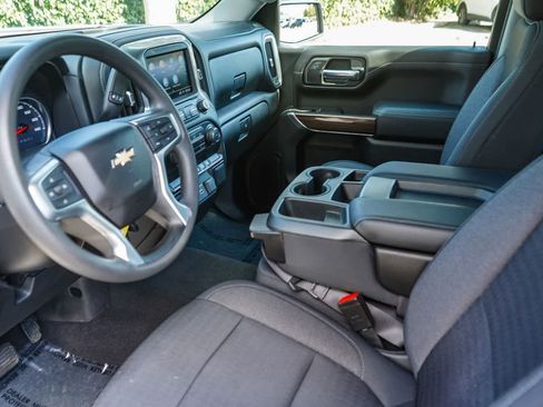 Used 2020 Chevrolet Silverado 1500 LT RWD image 18