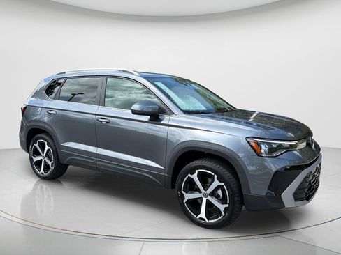 New 2026 Volkswagen Taos SEL AWD/4WD image 4