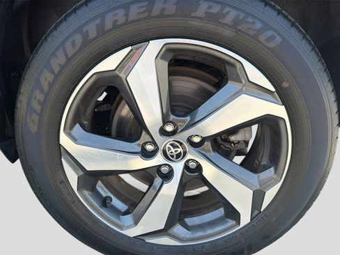 Used 2023 Toyota RAV4 SE AWD/4WD image 14