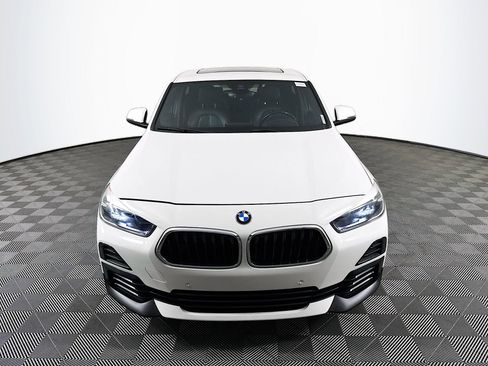 Used 2022 BMW X2 sDrive28i w/ Convenience Package image 2