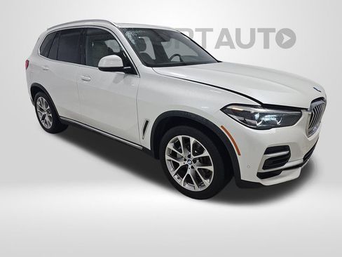 Used 2022 BMW X5 xDrive40i w/ Premium Package AWD/4WD image 6