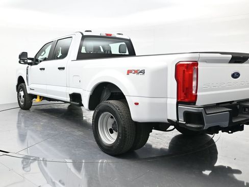 Used 2024 Ford F350 XL AWD/4WD image 7