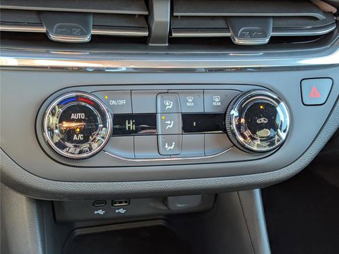 New 2026 Buick Envista Preferred image 20